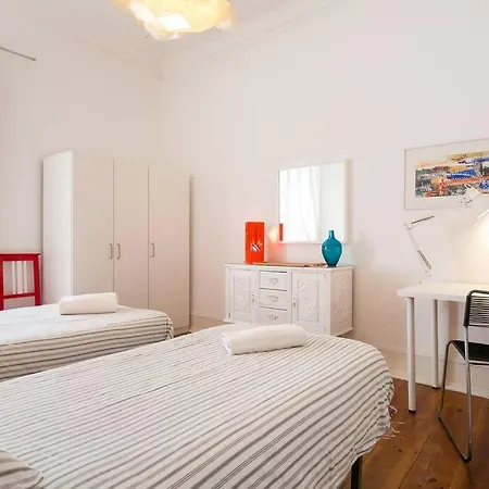 דירה Principe Real Orange Tree W/ View 3 Bedrooms Flat!