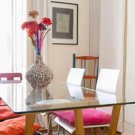 Principe Real Orange Tree W/ View 3 Bedrooms Flat! * Lisbon