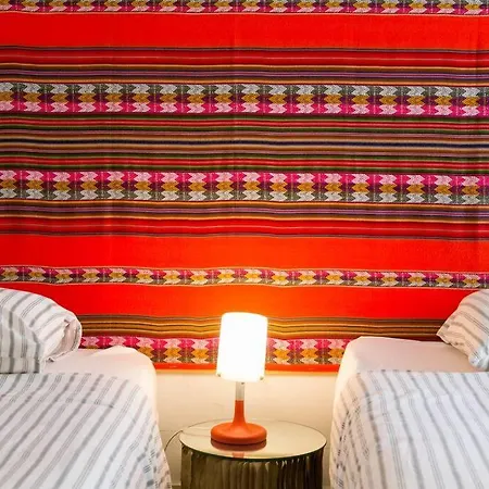 Principe Real Orange Tree W/ View 3 Bedrooms Flat! 리스본