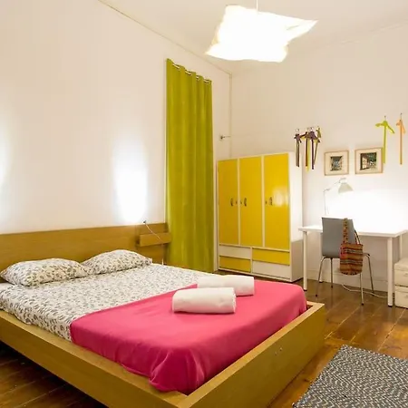 아파트 Principe Real Orange Tree W/ View 3 Bedrooms Flat! 리스본