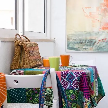 Principe Real Orange Tree W/ View 3 Bedrooms Flat! 아파트